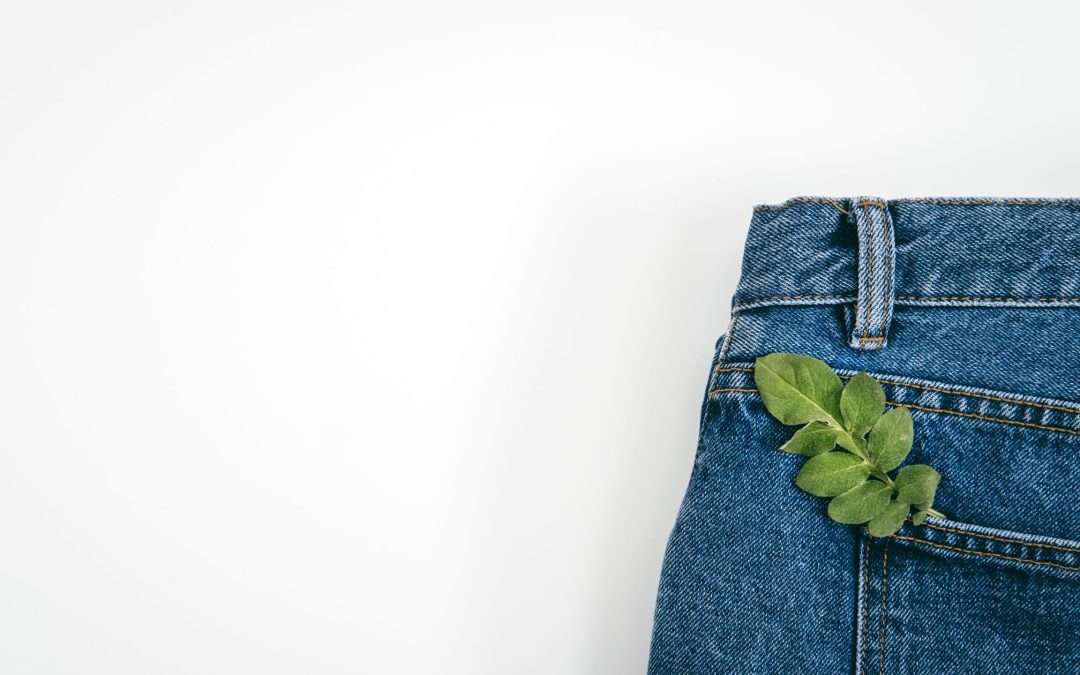 Why Are Professional Laundry Services the Best Choice for Your Denim?